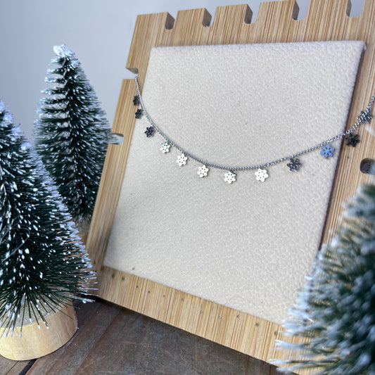 Choker: Snowflake Necklace